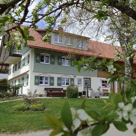 לינה וארוחת בוקר Isny im Allgäu Rosenhof מראה חיצוני תמונה